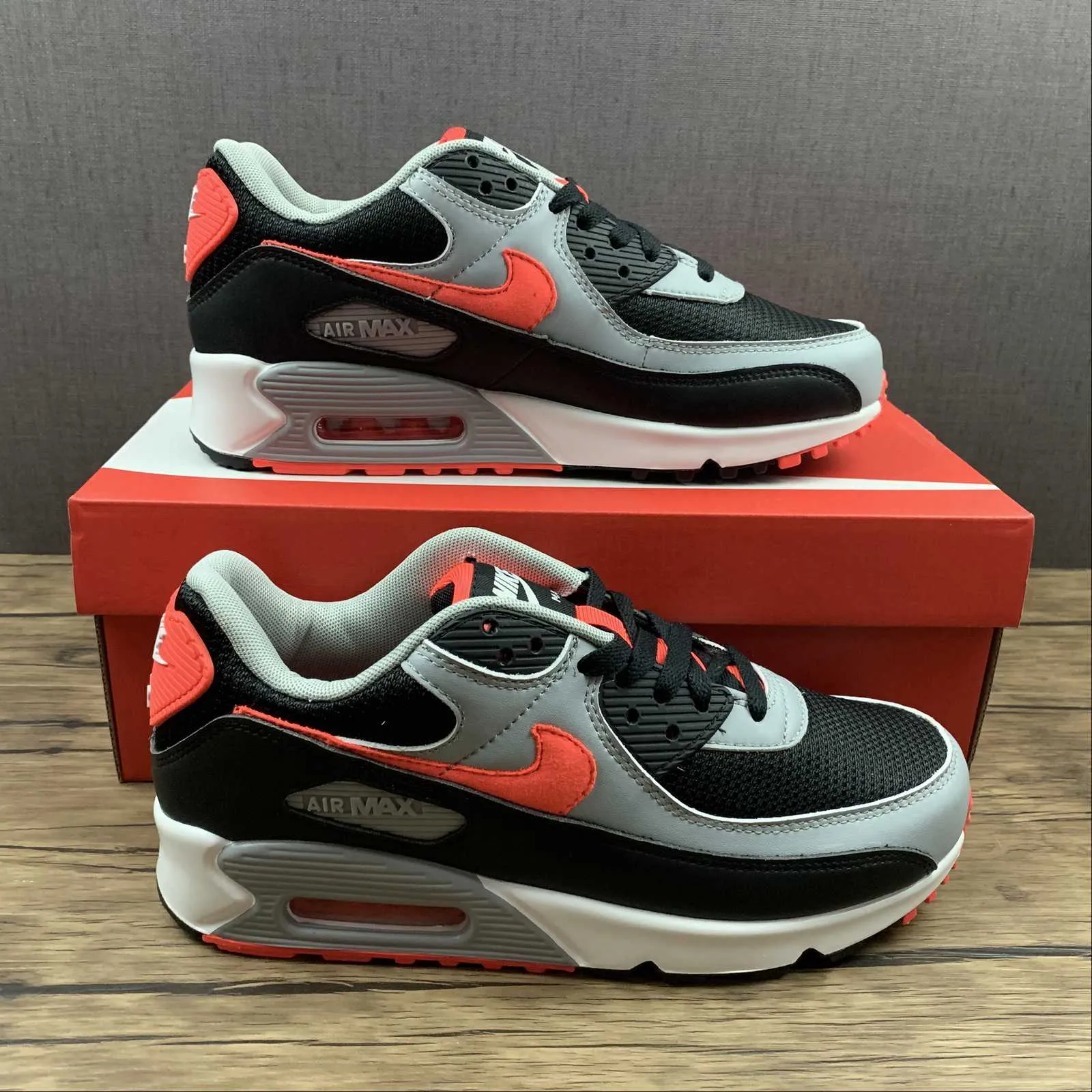 Air Max 90 Black Radiant Red Wolf Grey White CZ4222-001 Runners with High Arches eco - brand shoes