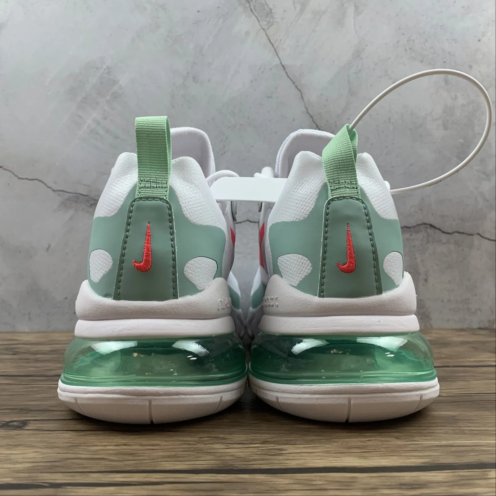 pre - owned shoes Autumn Air Max 270 React White Grass Green-Red