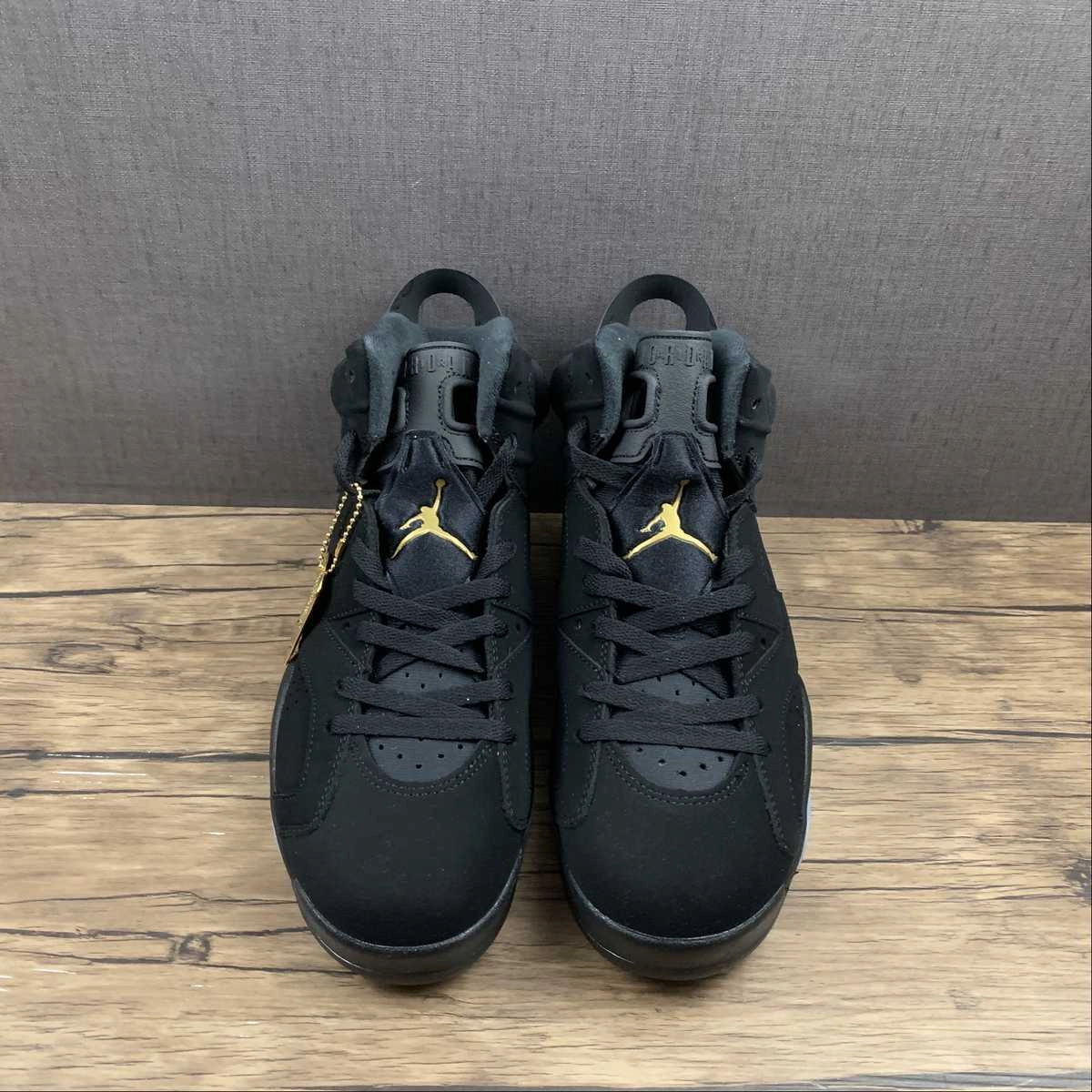 Thermal Regulating Upper Air Jordan 6 Retro DMP Black Metallic Gold 384664-400
