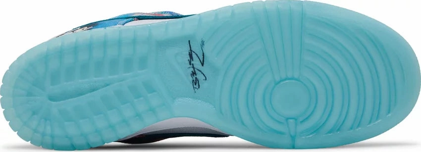 Nike Dunk Low SB x Futura Laboratories Perforated Upper Design Easy Pack