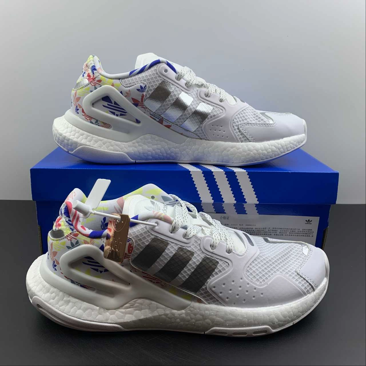 Adidas Day Jogger Boost Navy Blue Cloud White Metallic Silver FX6168 running during sunset ventilated upper shoes