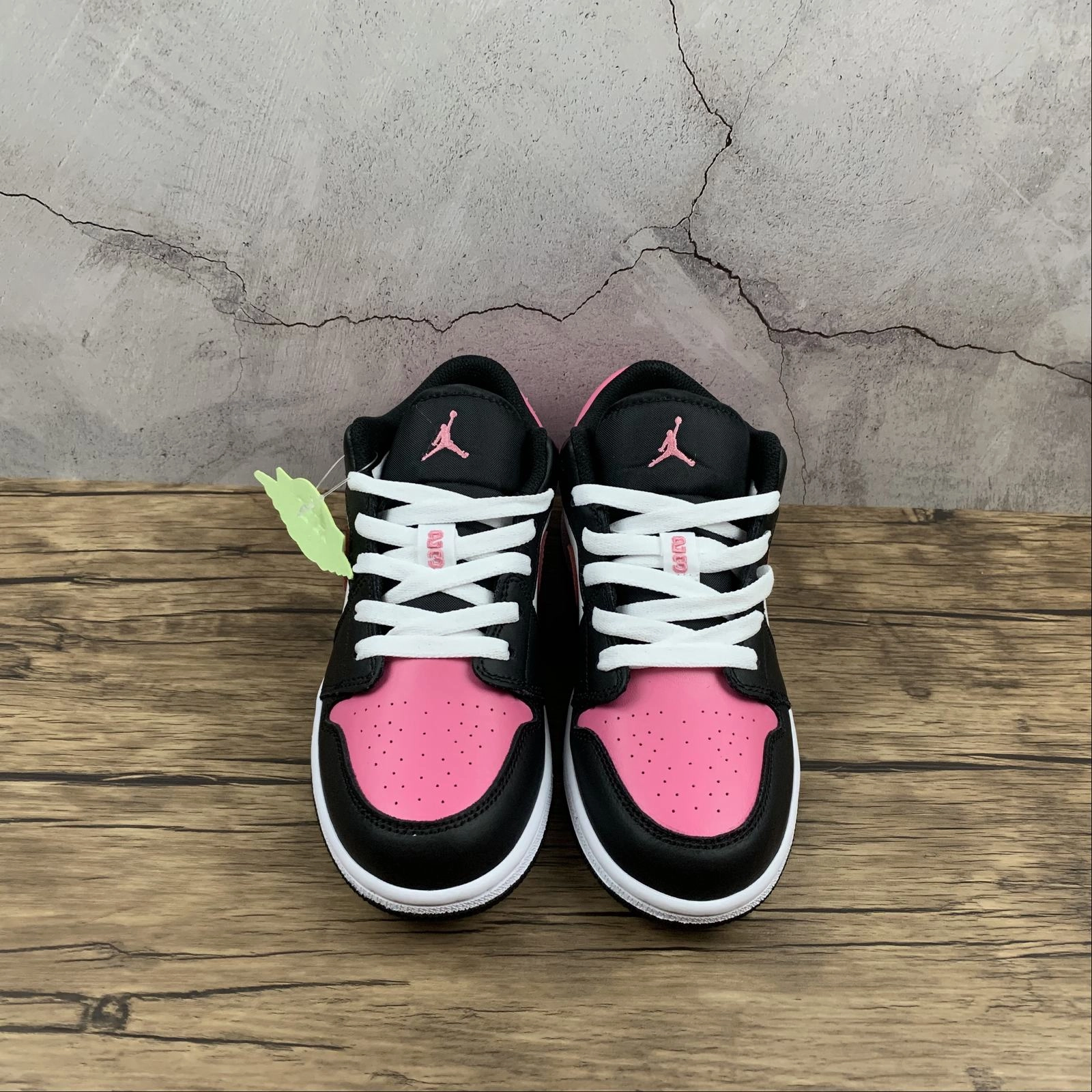 Flat Knit Texture Air Jordan 1 Low (GS) White-Pinksicle-Black 554723-106