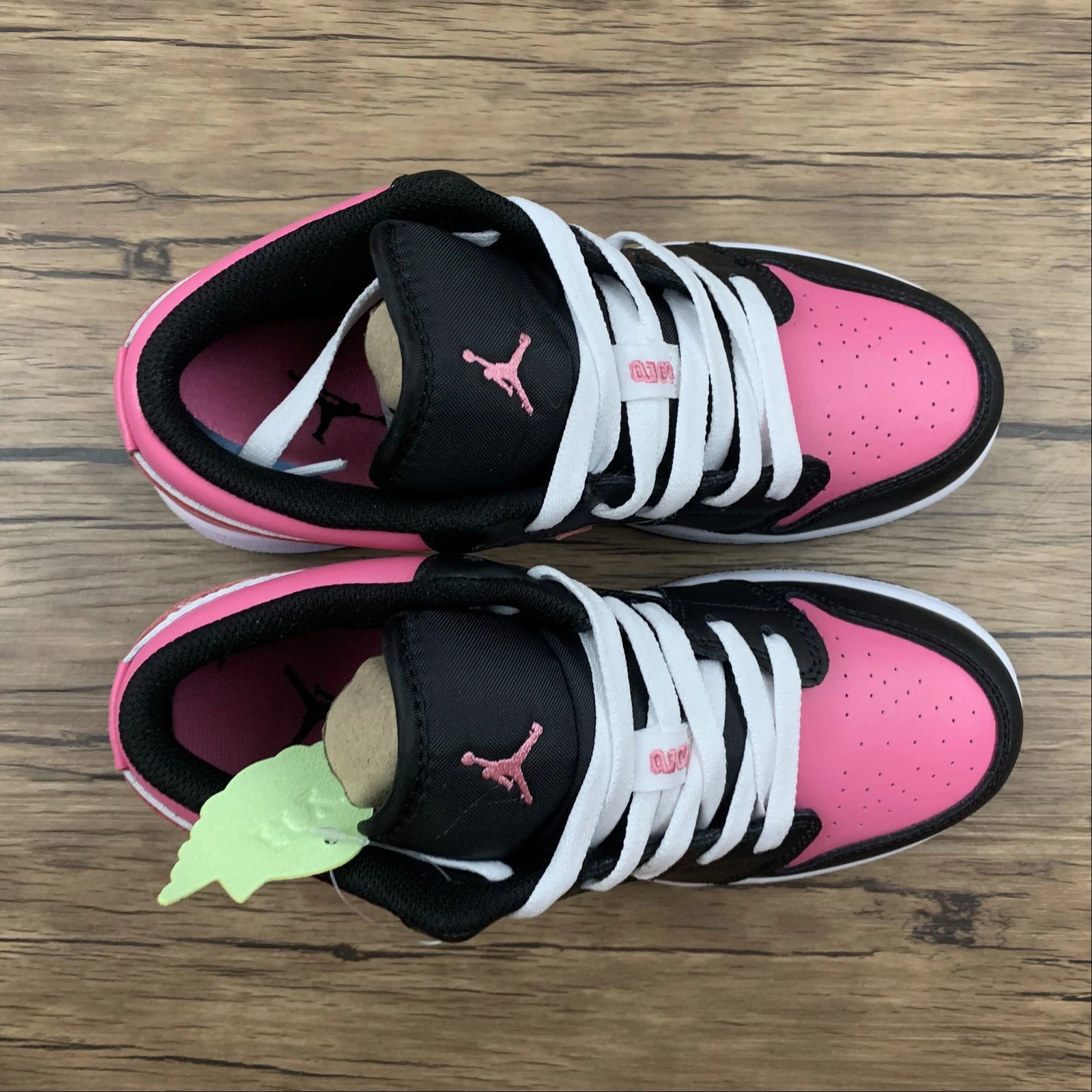 Air Jordan 1 Low (GS) White-Pinksicle-Black 554723-106 Abrasion Resistant Guardrails Body Support