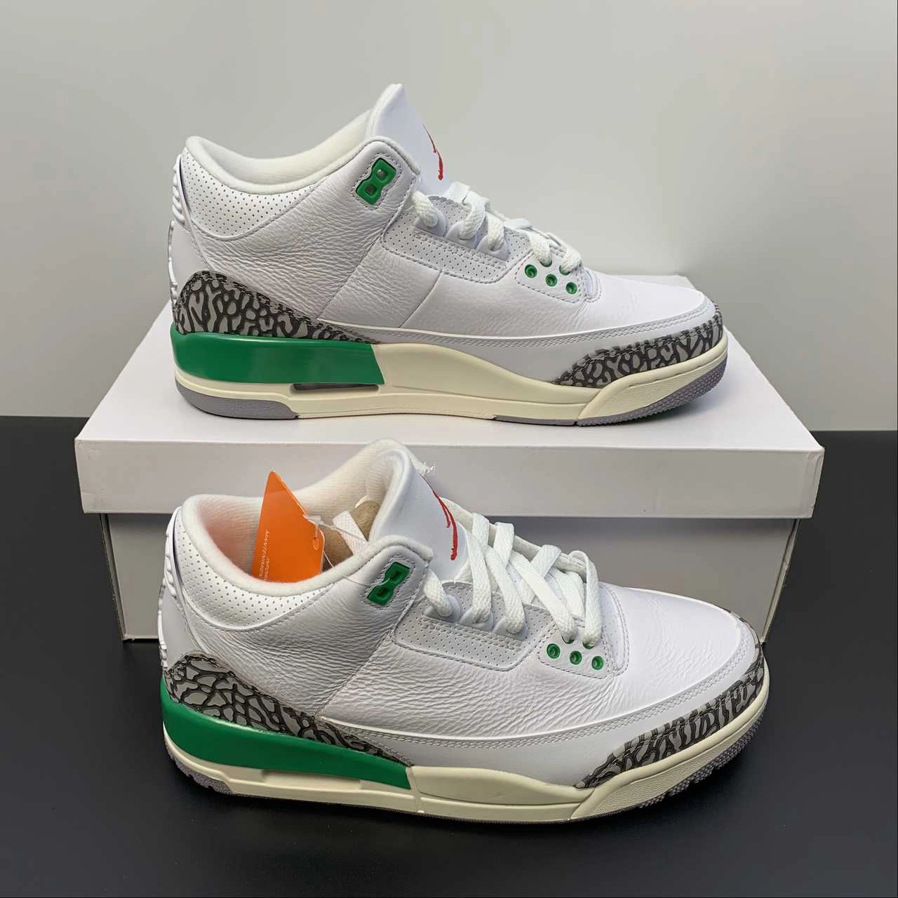 Punch Hike Air Jordan 3 Retro Lucky Green Varsity Red Cement Grey Sail CK9246-136
