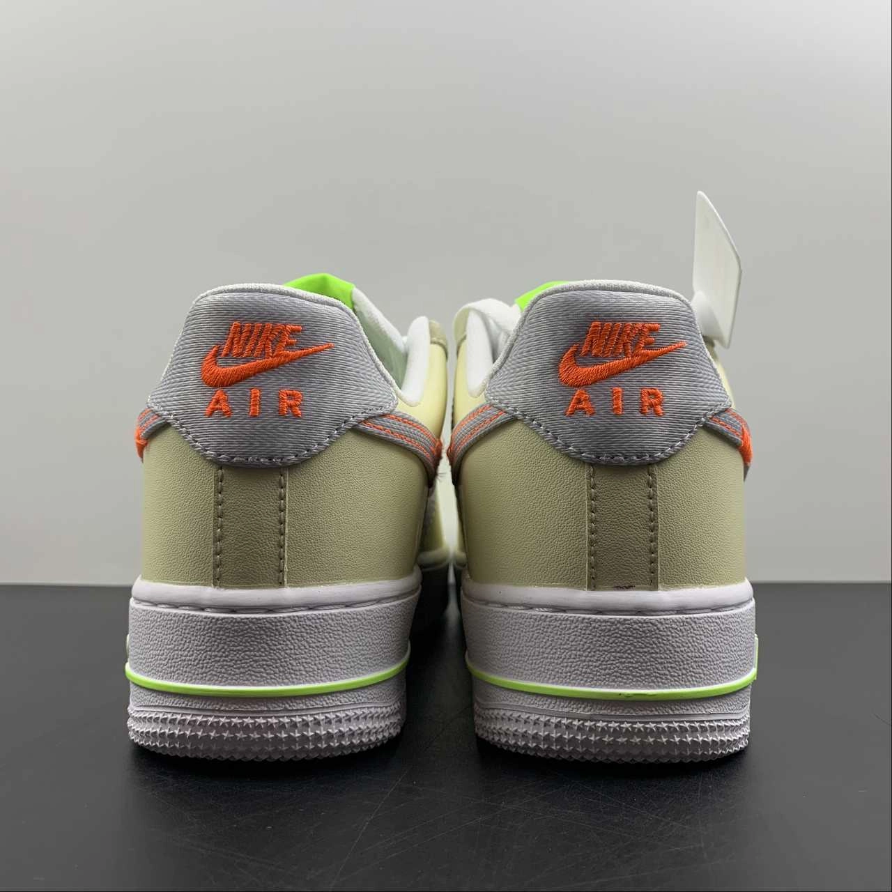 Throw Hike Air Force 1 07 Low Stitch White Tan Neon FB1852-111