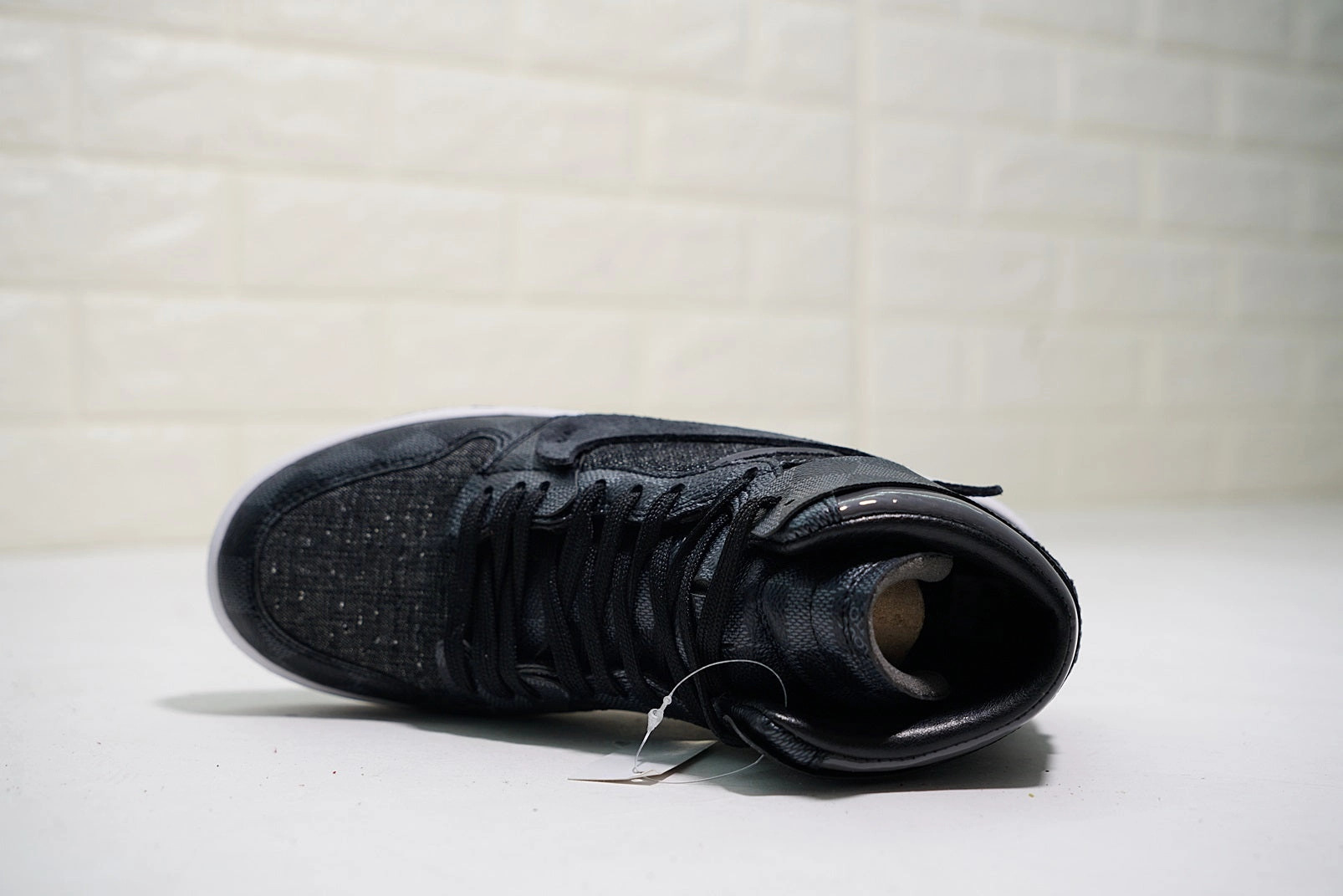 Easy Activity Air Jordan 1 High OG NRG OW Louis Vuitton Black Steel Grey Grid AO0818-001