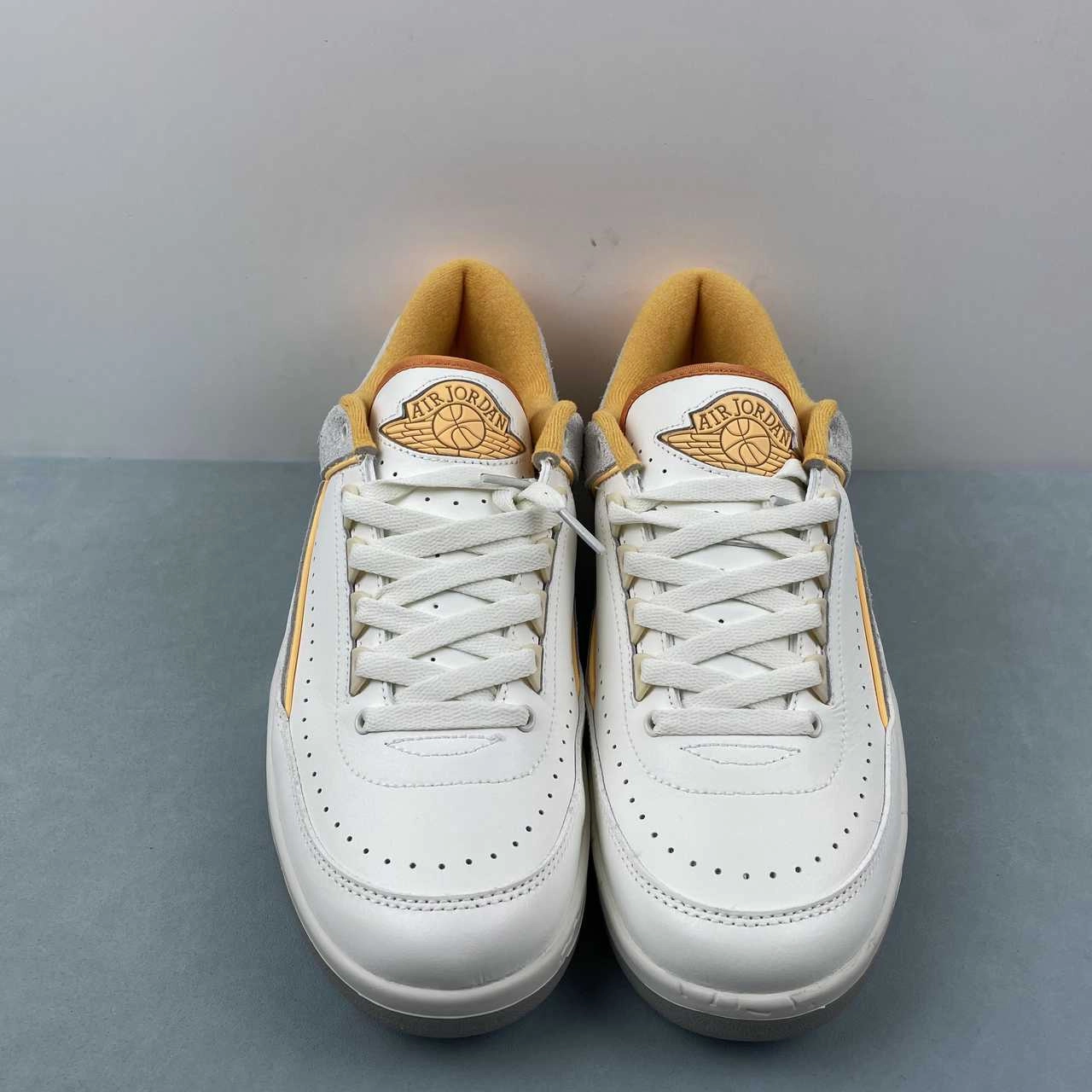 Air Jordan 2 Retro Low Sail Craft Melon Tint Light Curry Cobblestone DV9956-118 Timeless Feel Non-Slip Design