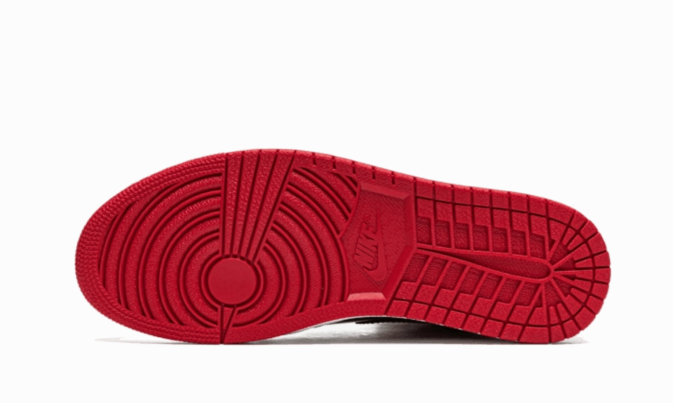 Air Jordan 1 Retro High OG Patent Bred Soft Layers
