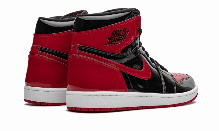 Air Jordan 1 Retro High OG Patent Bred Comfort Midsoles Flat Knit Texture