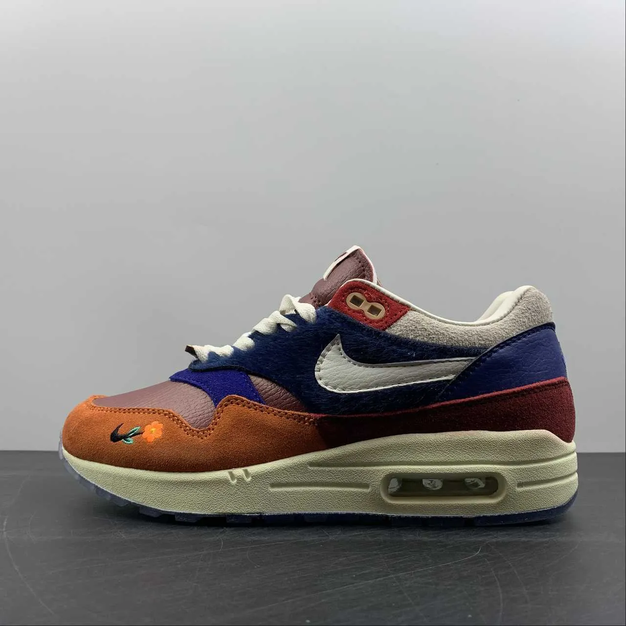 wind - resistant running shoes Kasina x Air Max 1 Won-Ang Orange Multicolor DQ8475-800
