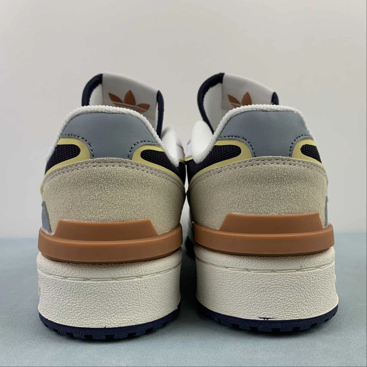 Seamless Inner Construction Motion Fit Adidas Forum Exhibit 2 White Core Black Haze Blue Beige FZ5596