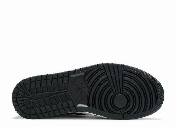 Air Jordan 1 Low Light Smoke Grey Test Hike