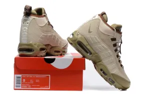 running with a running belt Air Max 95 Sneakerboot Desert Khaki Beige 806809-200