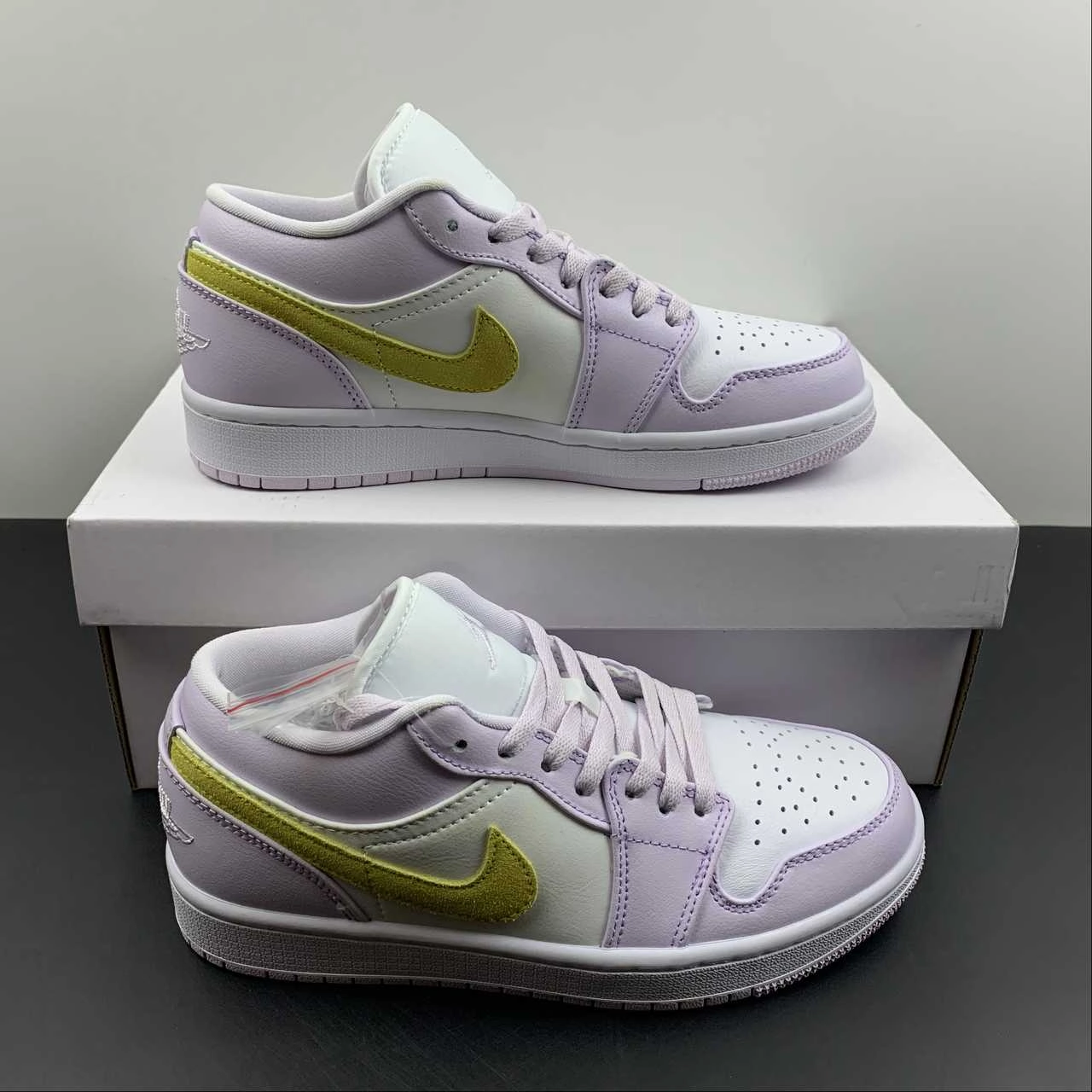Air Jordan 1 Low Barely Grape White Lemon Wash DC0774-501 Soft Finish