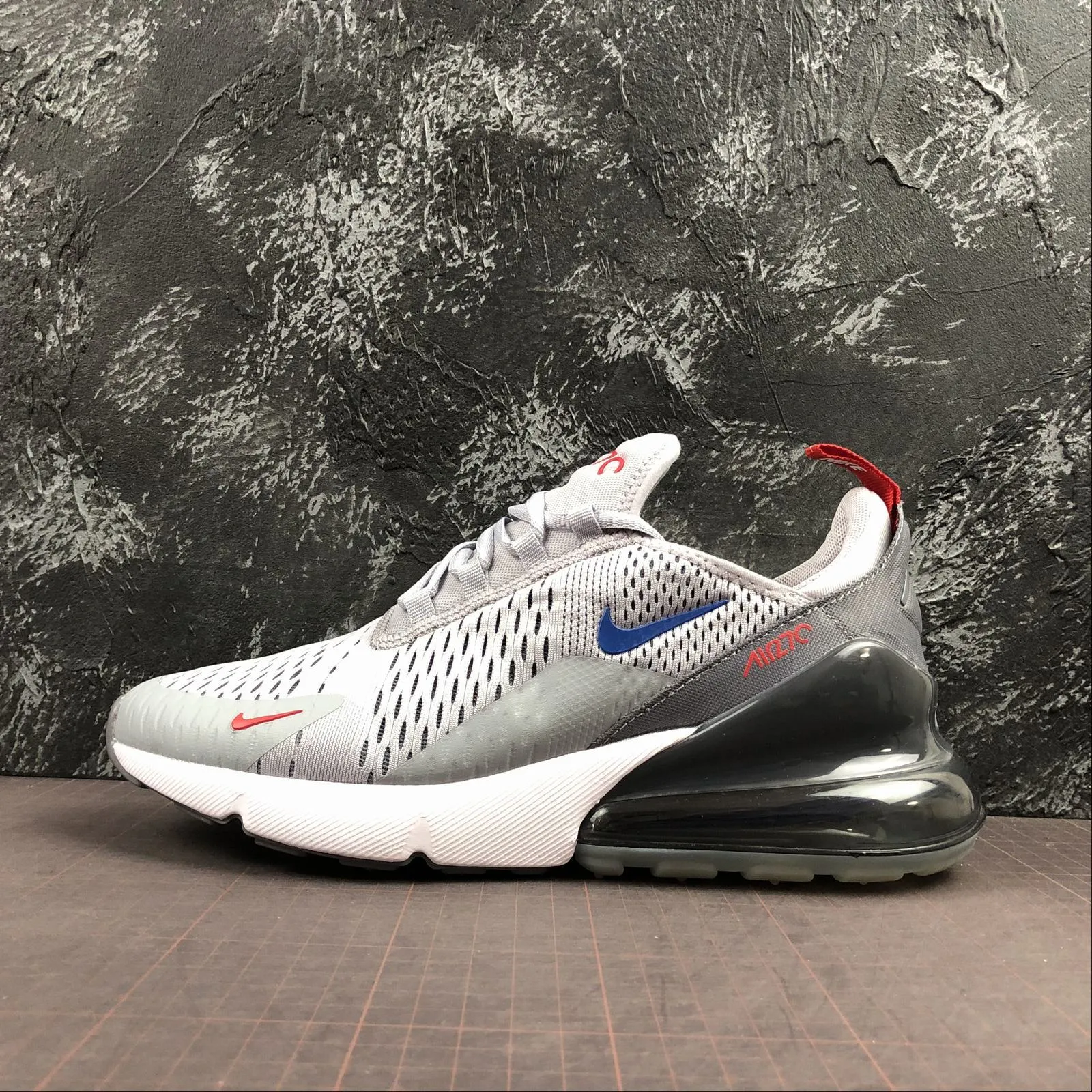 occasional wear shoe functionality Air Max 270 Grey Red Royal CD7338-001