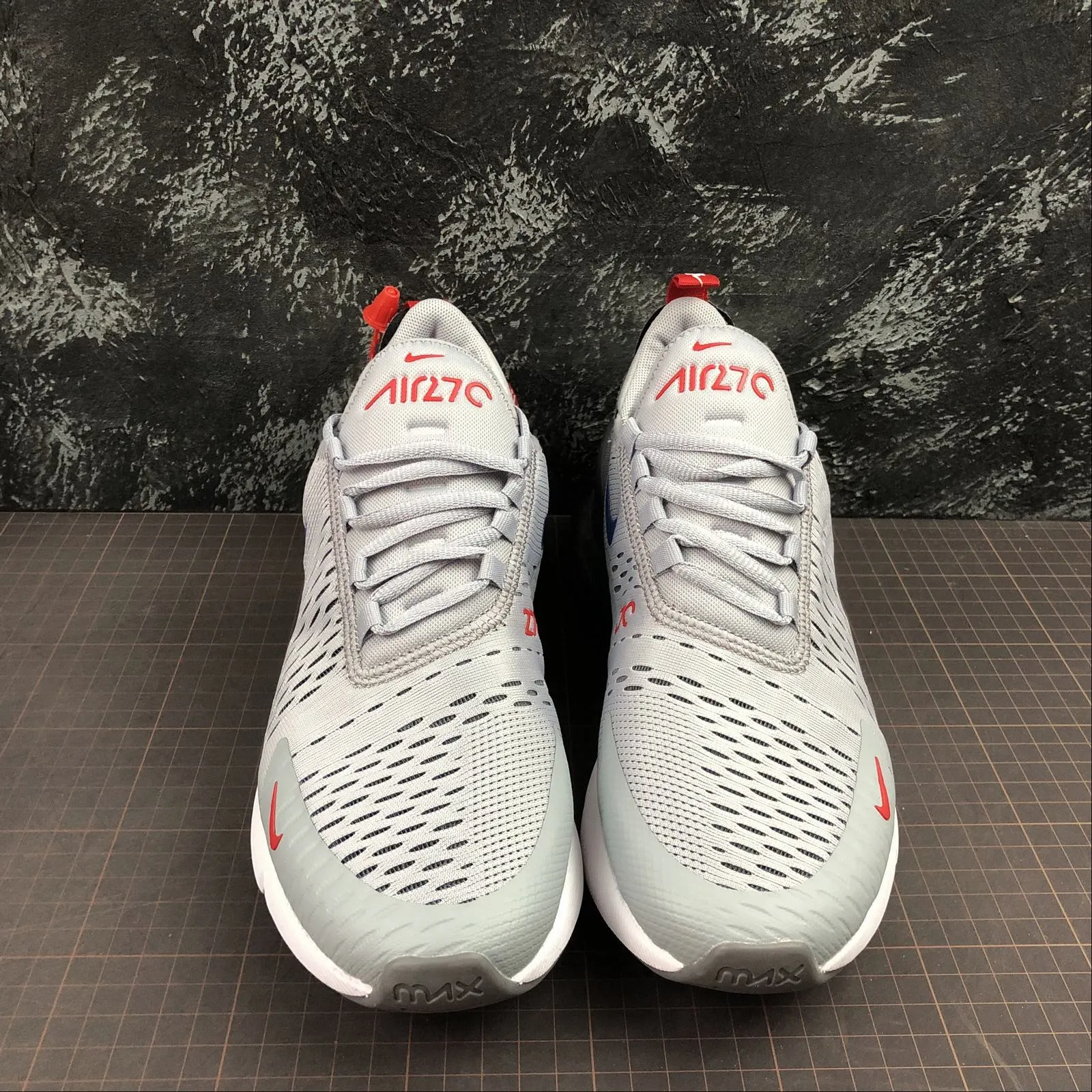 Air Max 270 Grey Red Royal CD7338-001 Waterproof Protection