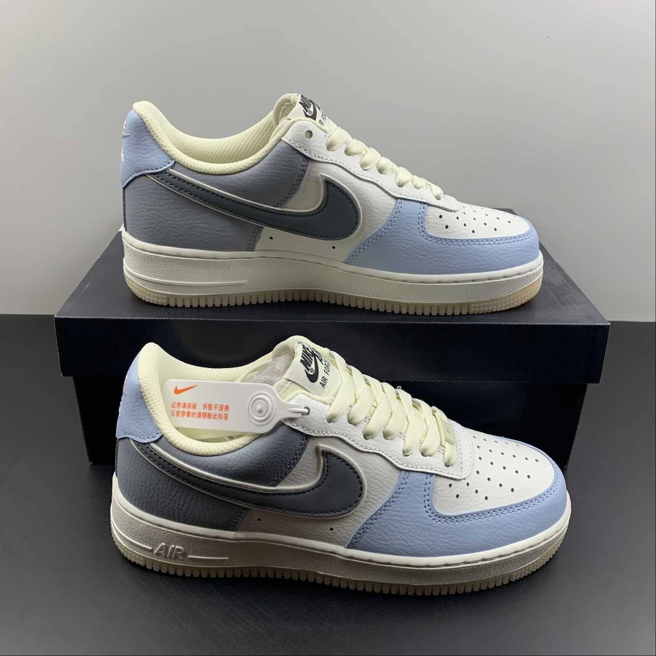 portable Comfort support Air Force 1 07 Low Light Blue Grey AA1366-401