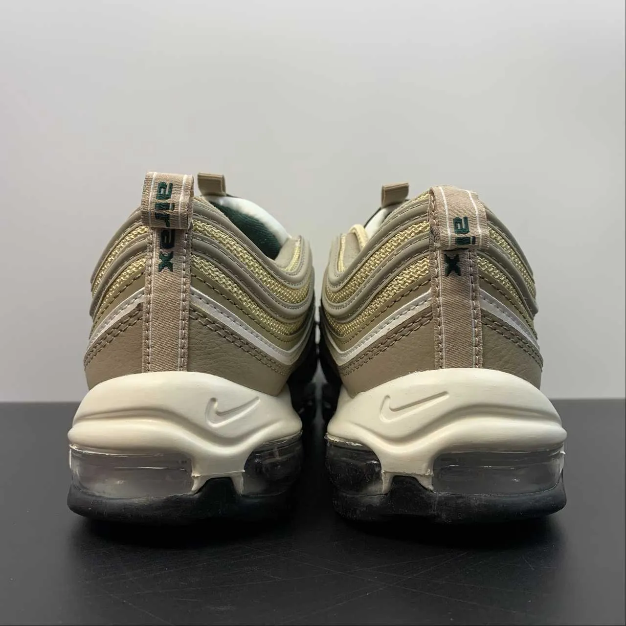 matte shoes Breathable Outsole Air Max 97 Khaki Sesame Sail Picante Red FD0357-247