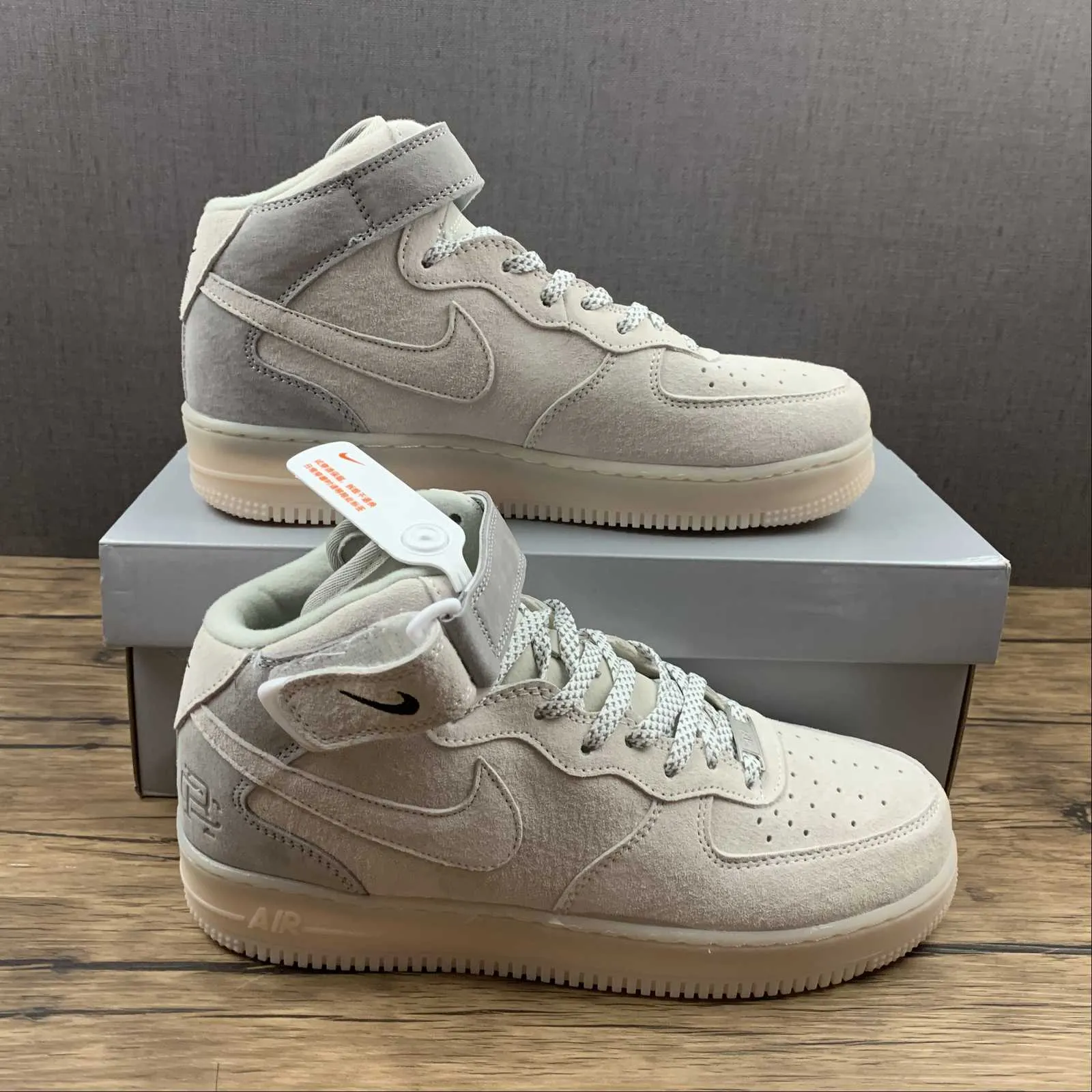 Neutral Shade Cliff Path Air Force 1 07 Mid x Reigning Champ White Gray Black 807618-300