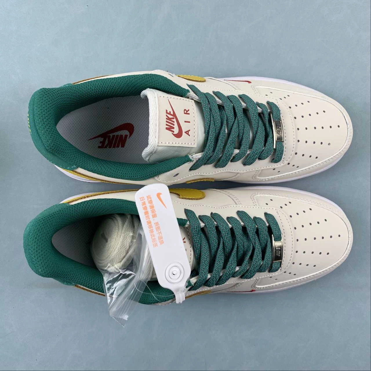 Tight Fit Suede Warm Air Force 1 07 Low Green Gold White Red HX123-002