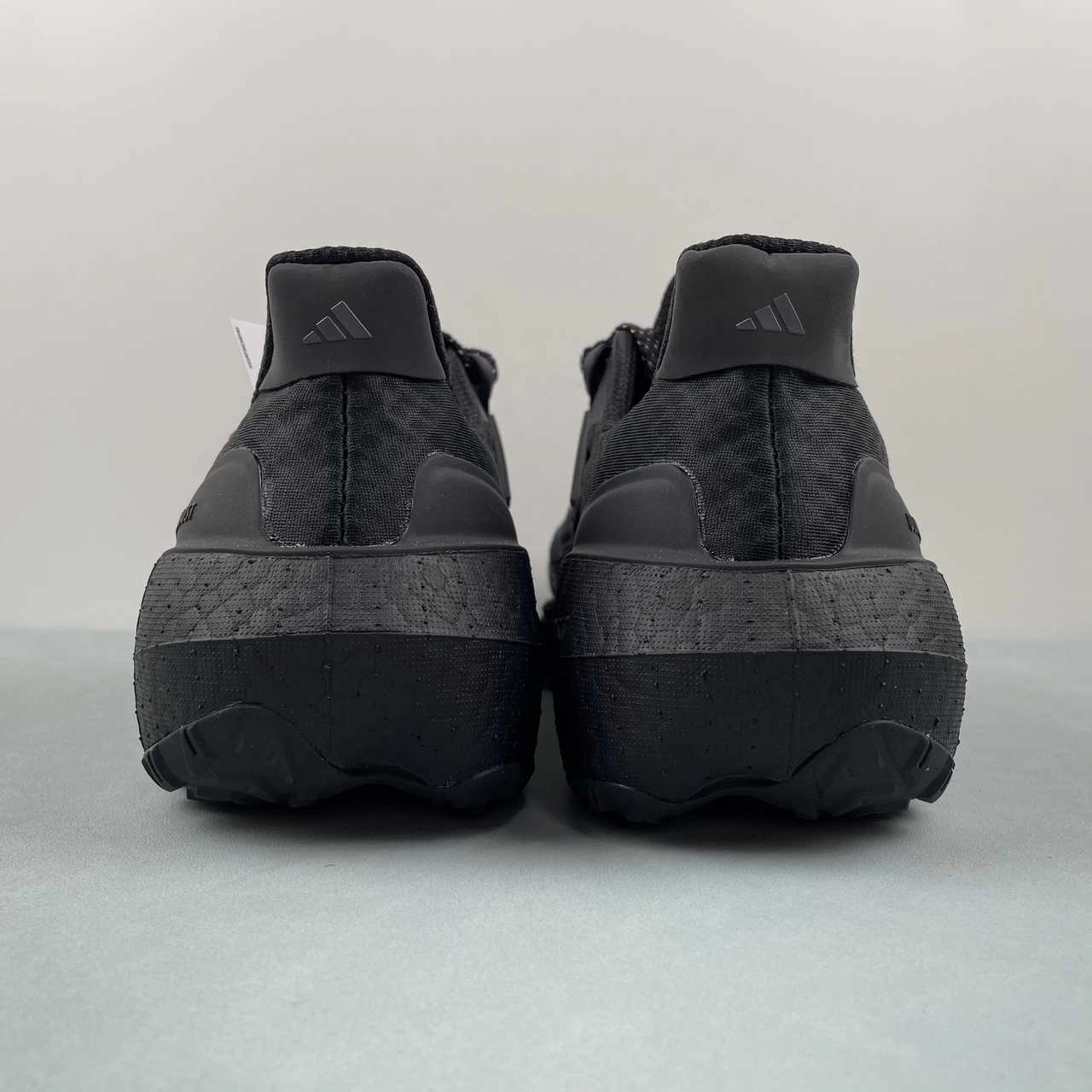 Adidas Ultraboost Light C.RDY Core Black HP6414 chunky - design shoes