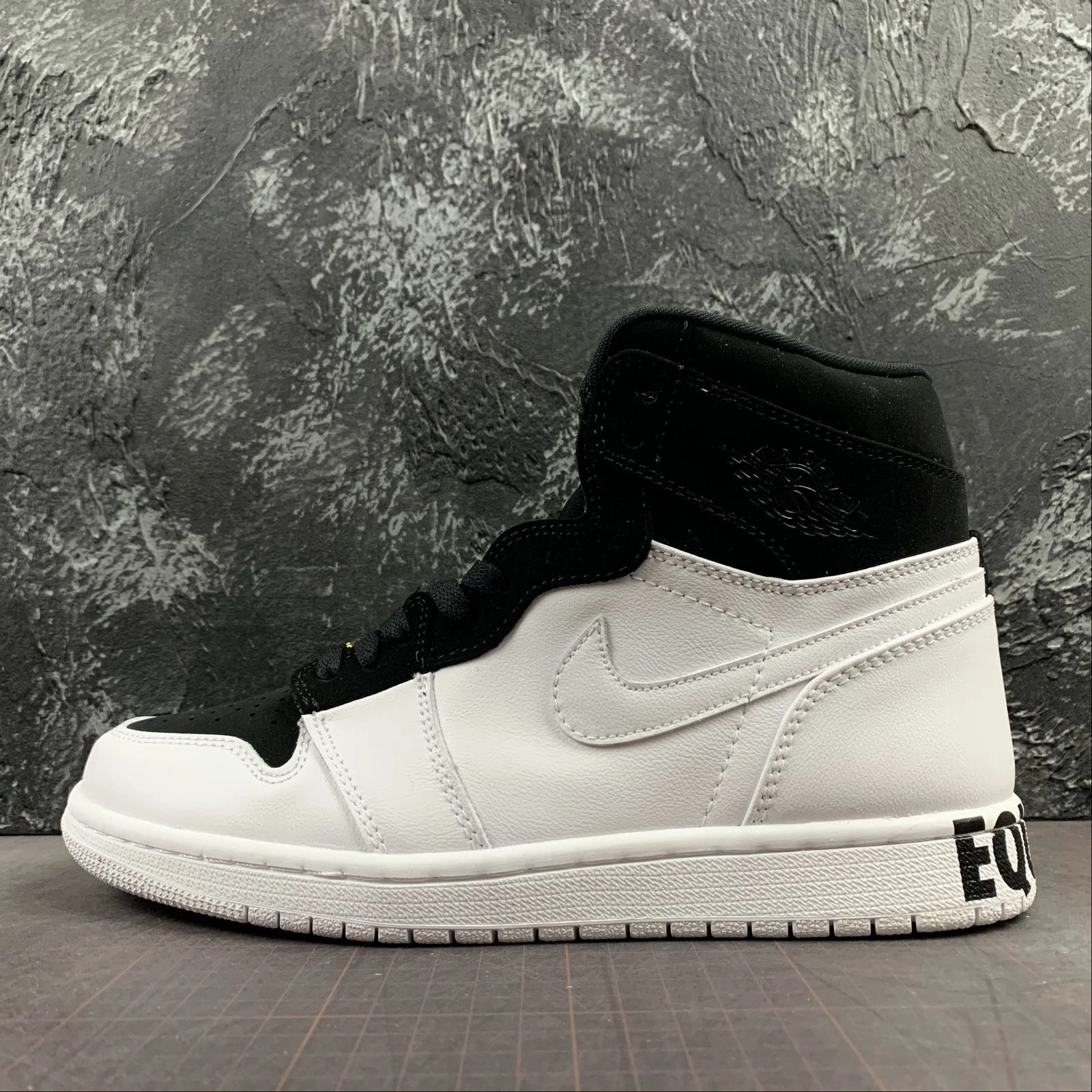 Street Trail Air Jordan 1 Retro HI Equality AQ7474-001
