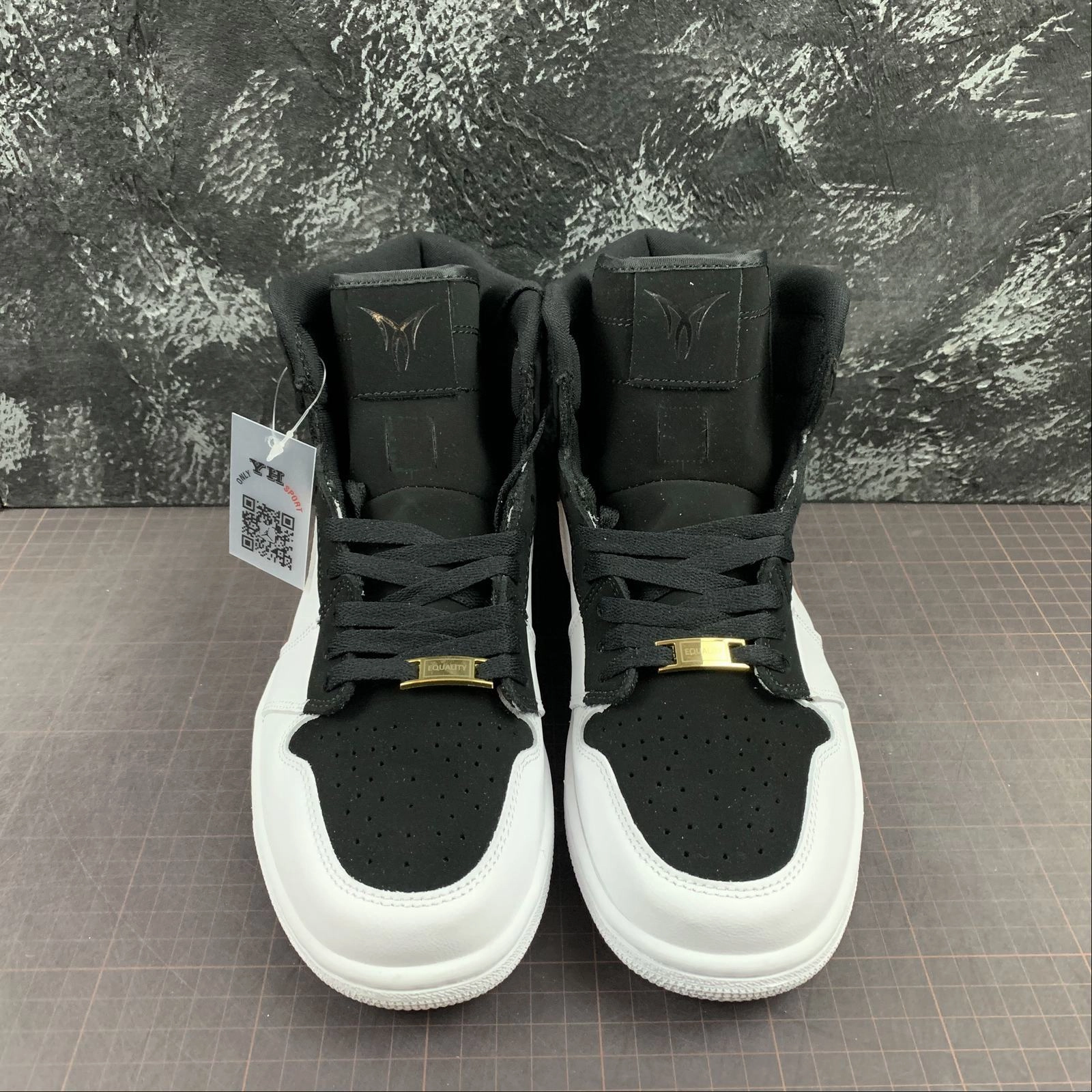Air Jordan 1 Retro HI Equality AQ7474-001 Plush Sole