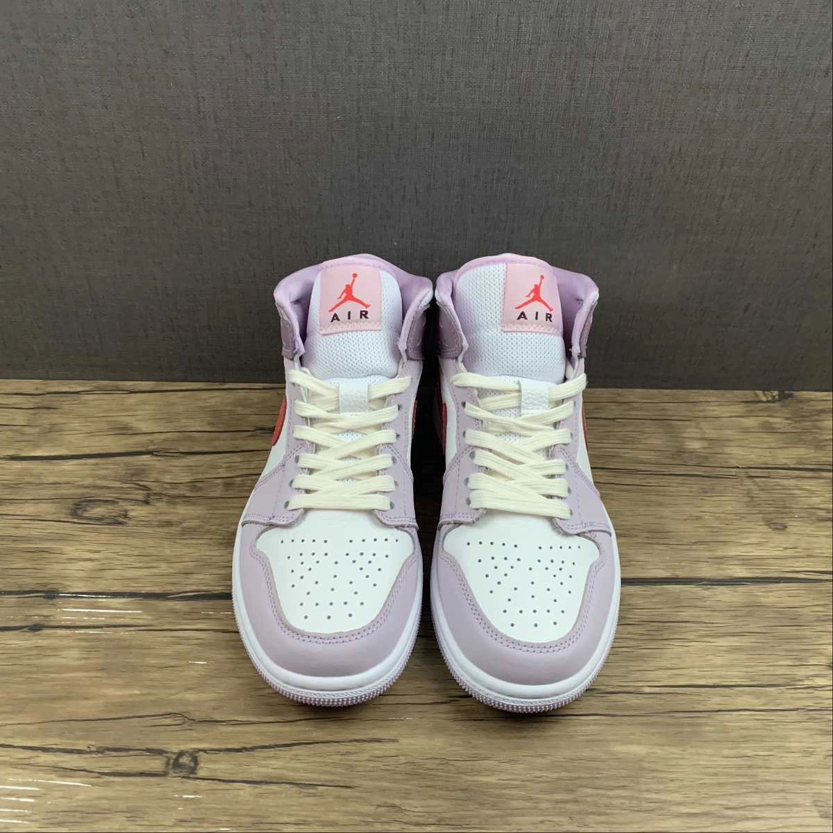 Dual Density Cushioning Air Jordan 1 Mid Iris Whisper Siren Red