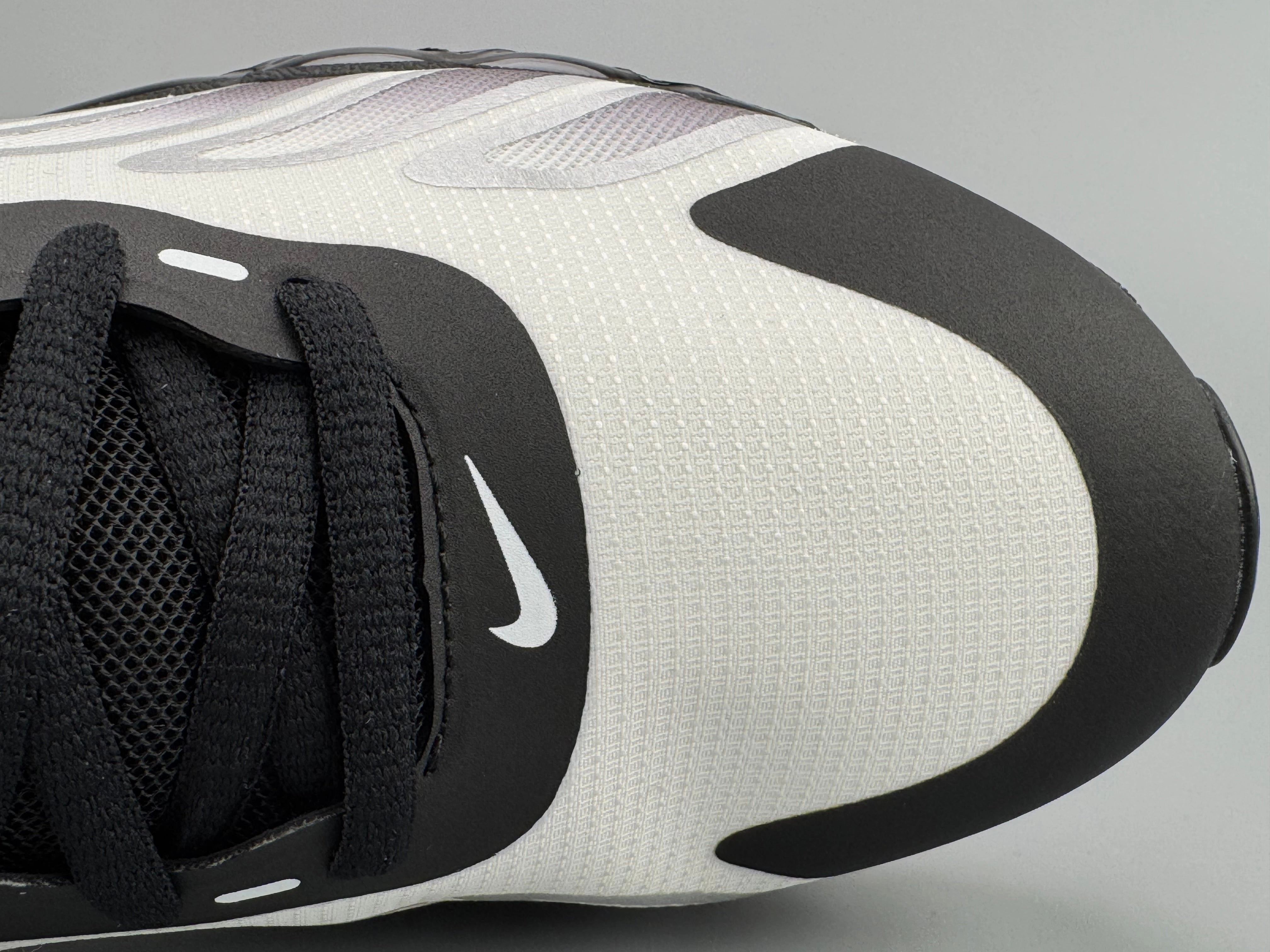 Refined Ease Den-2027