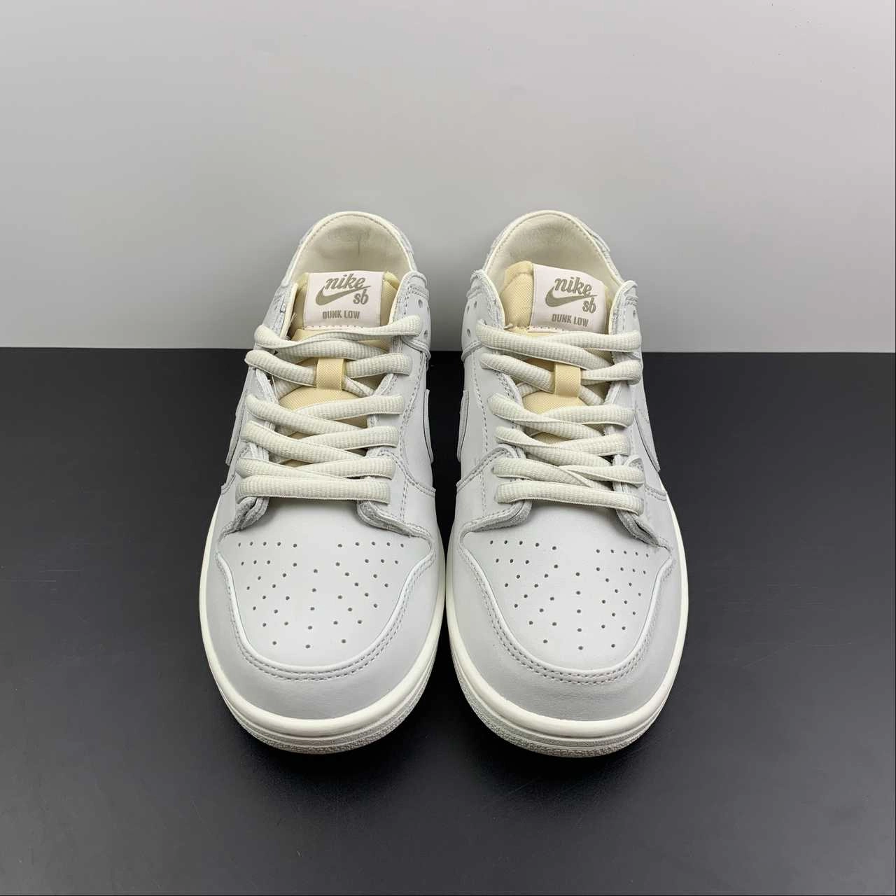 Motion Ready Sculpted Design SB Zoom Dunk Low Pro Decon Decon Light Bone AA4275-001