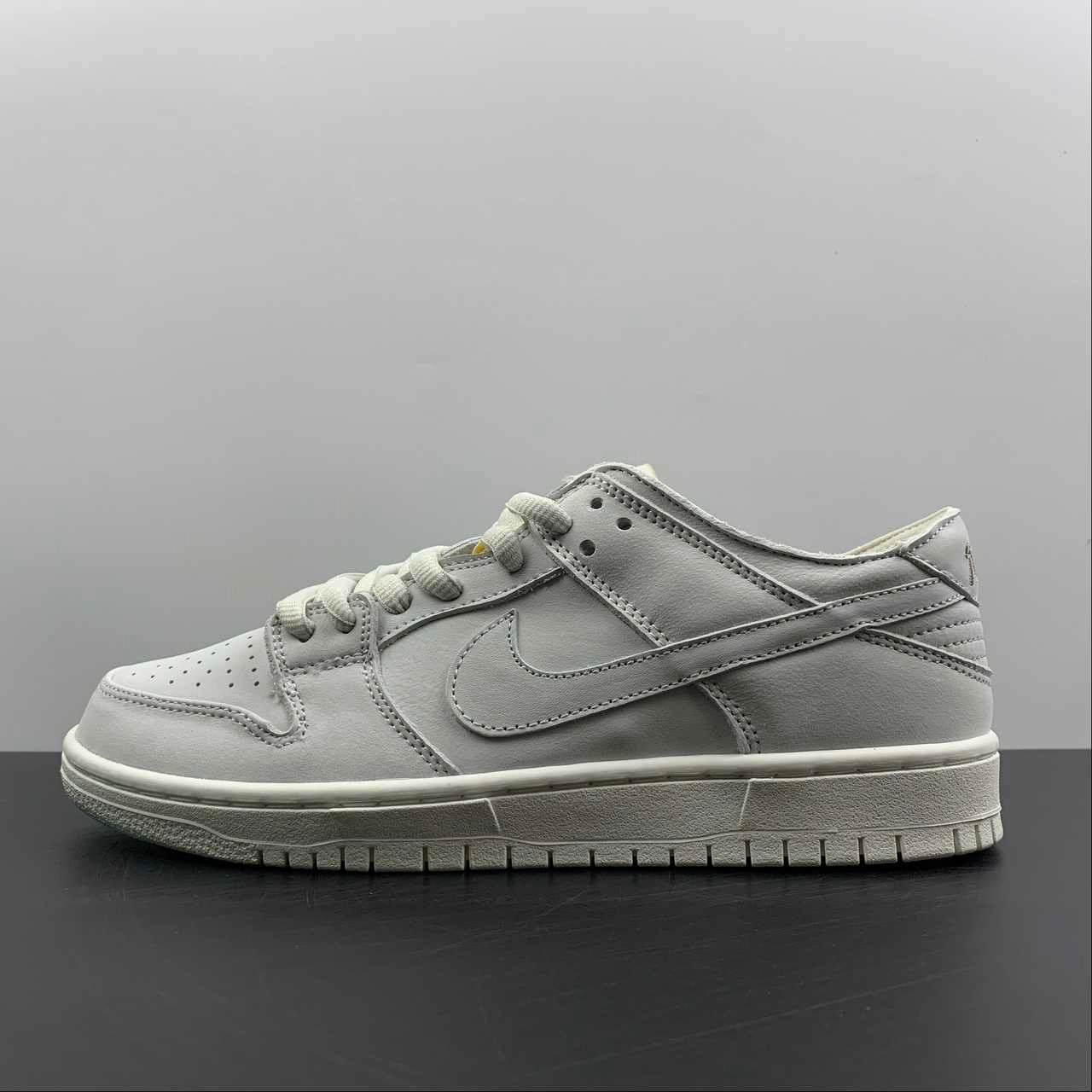 SB Zoom Dunk Low Pro Decon Decon Light Bone AA4275-001 Ultra Comfort
