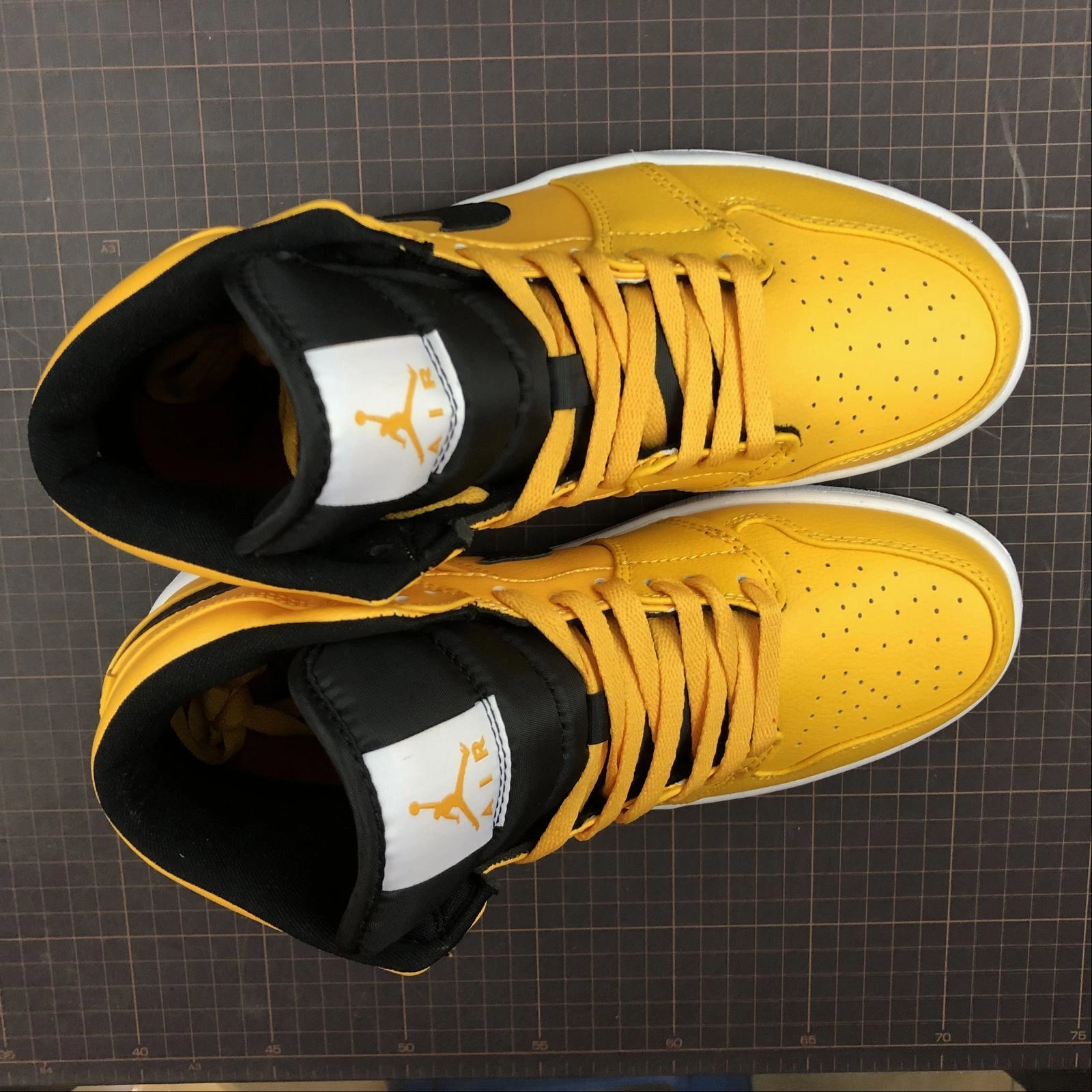 Air Jordan 1 Mid University Gold Black White 554724-700 Modern Ease Professional Fit