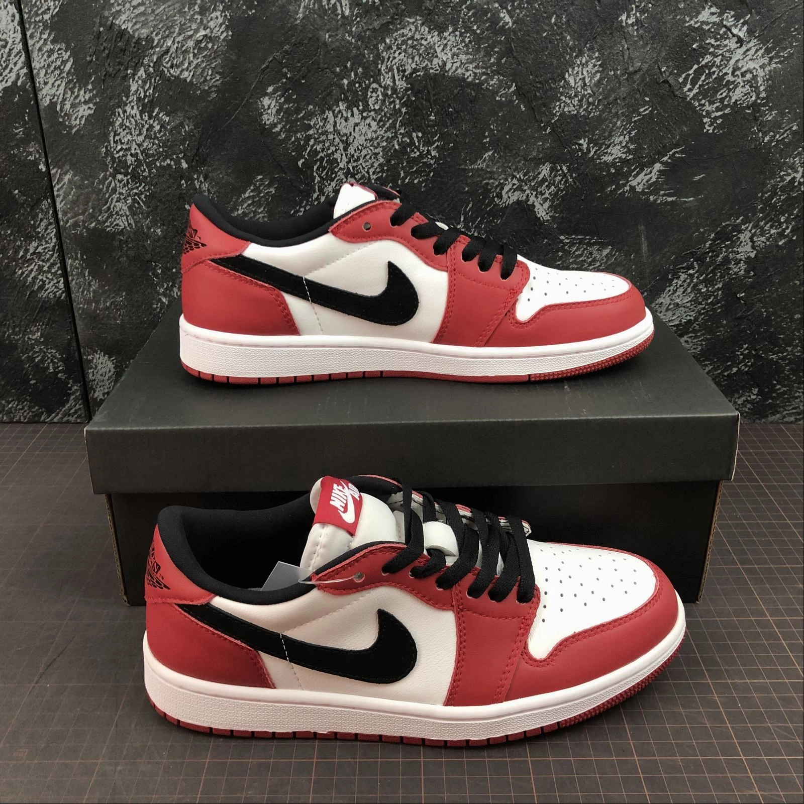 Slip On Style Air Jordan 1 Retro Low OG Varisity Red Black White 705329 600