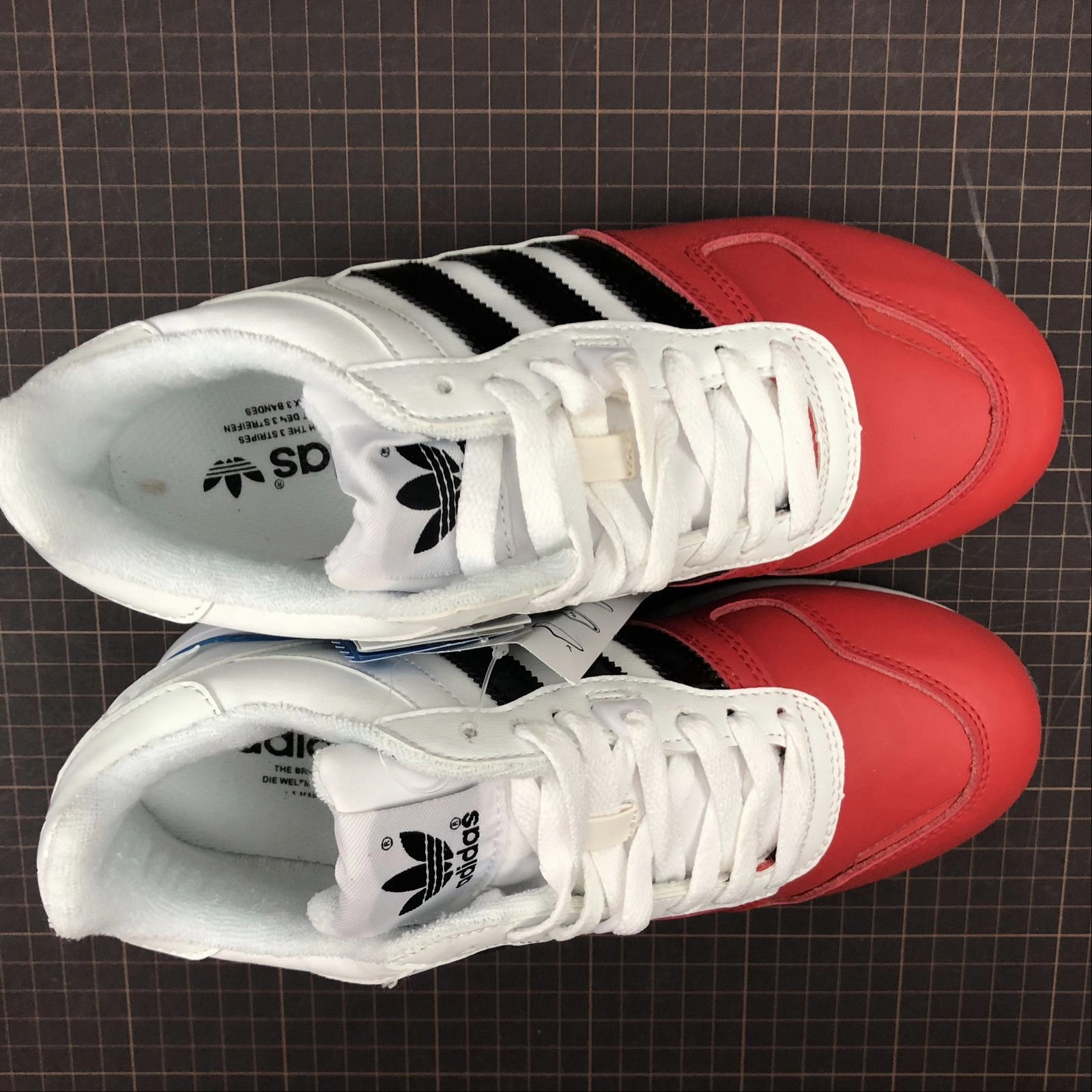 Adidas ZX700 Red Black White AQ5316 thin sole shoes