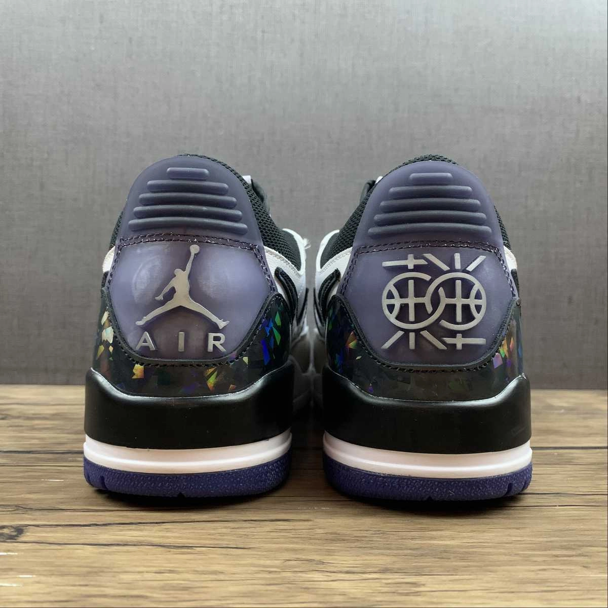 Pronation control Air Jordan Legacy 312 Low 25th Anniversary White Grey DV1719 100