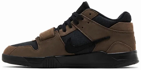 Autumn running style Travis Scott x Jordan Jumpman Jack Mocha