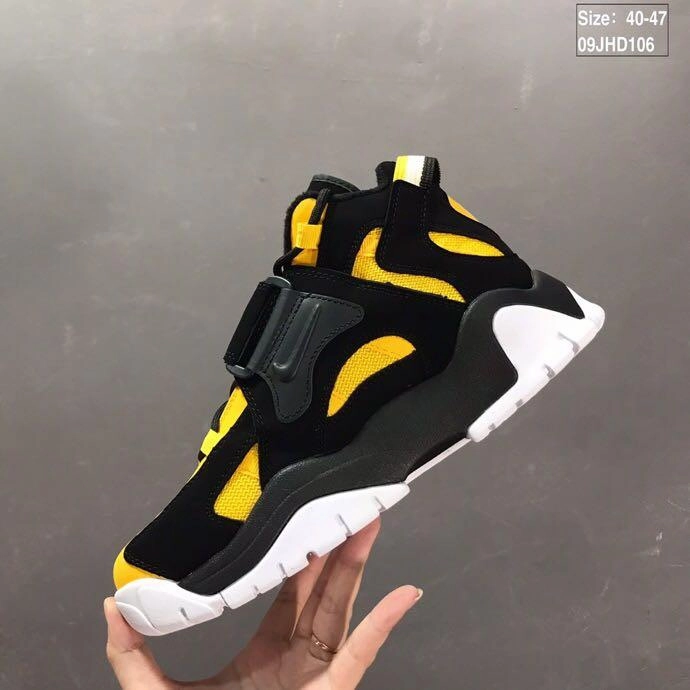 Air Barrage Mid QS Bright Yellow Black White CD9329-002 balance training running shoes hiking running shoes