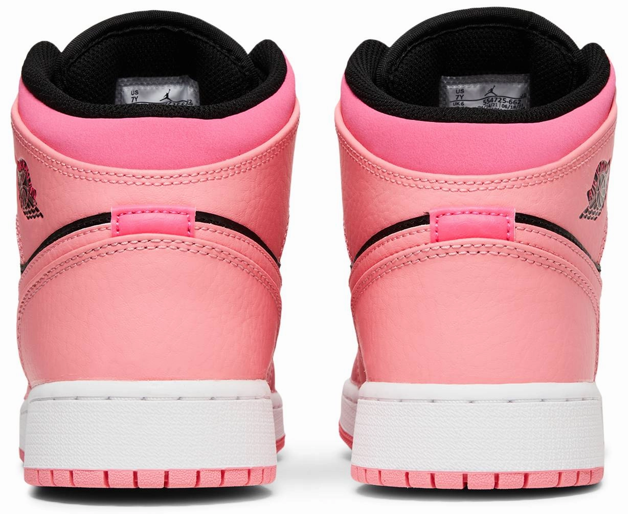 Quick Walk Nike Jordan 1 Mid Coral Chalk GS