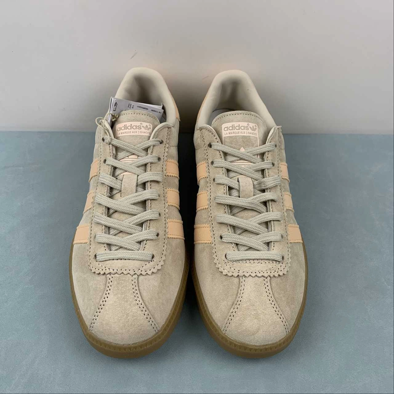 diamond - design shoes Warmup Session Adidas Bermuda White Panton Gum4 GY7388