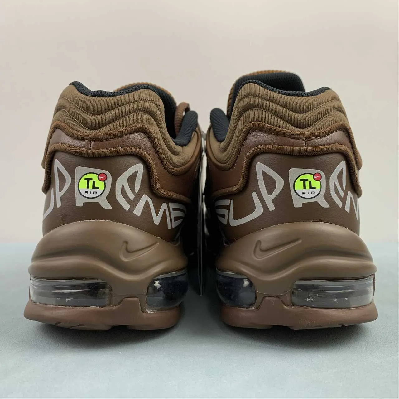 antimicrobial upper shoes running shoes with rubber sole Air Max 98 TL Supreme Brown DR1033-200
