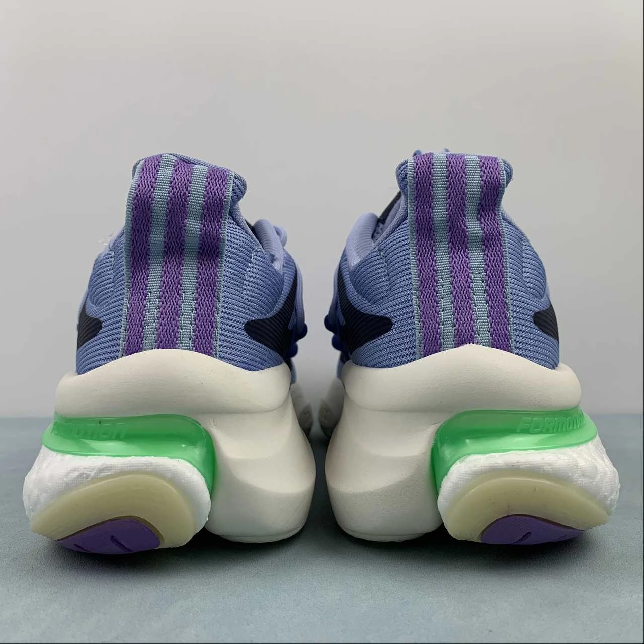 Adidas AlphaBoost V1 Blue Dawn Pulse Mint Halo Blue HP6157 secure fastening shoes Hydrophobic