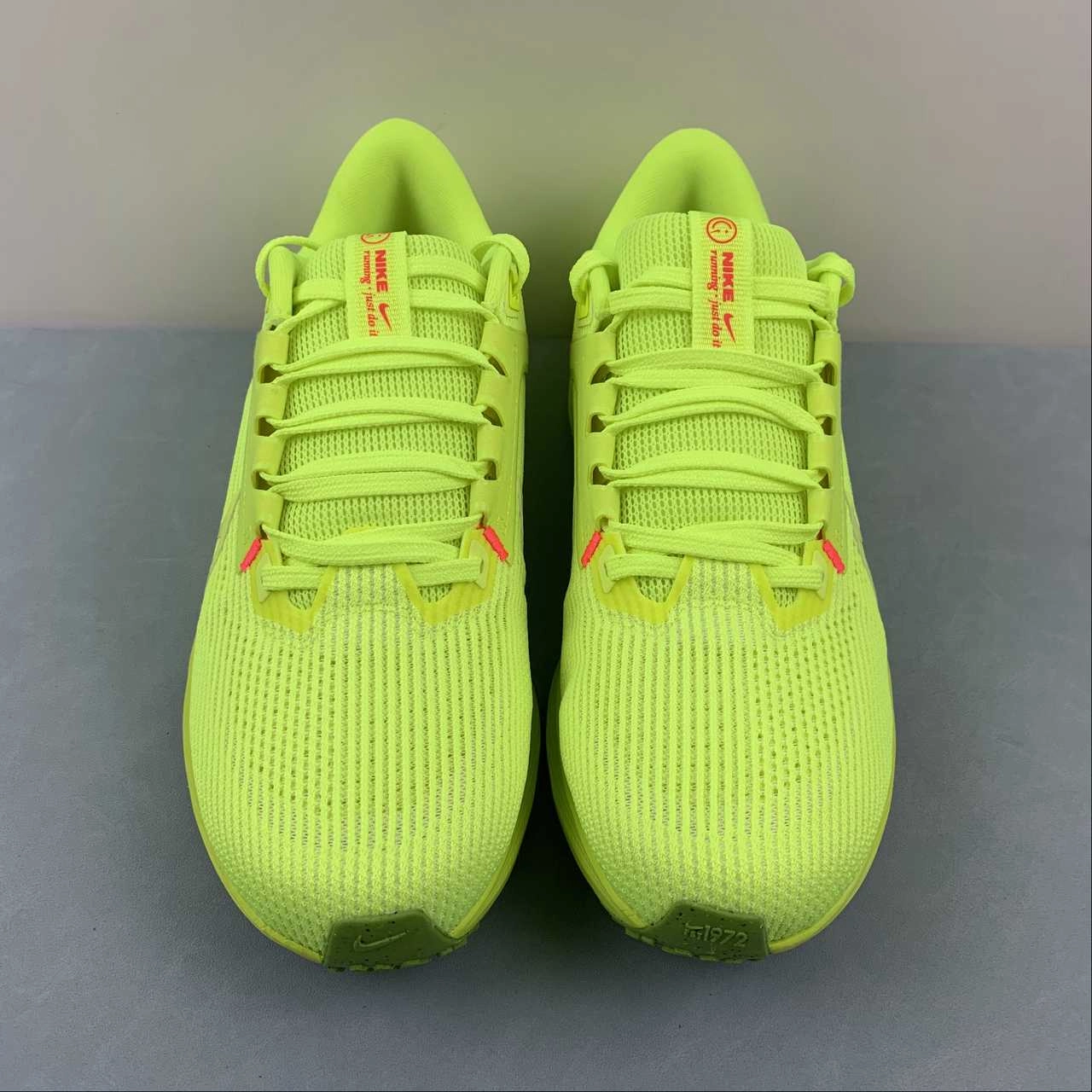 Customizable Fit Close Fit Air Zoom Pegasus 40 Grinch Barely Volt Bright Crimson DV3854-700