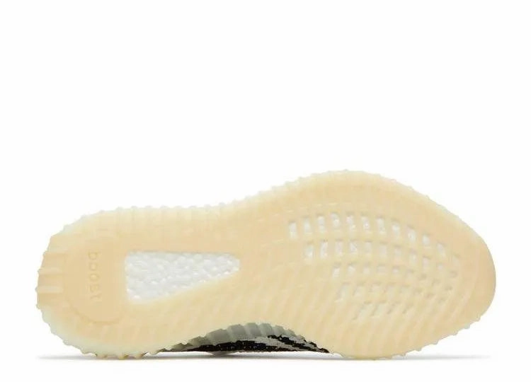 Stand Long Cushioned ride Yeezy 350 V2 Zebra