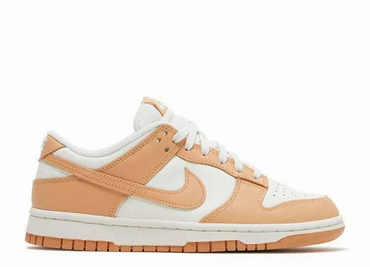 Nike Dunk Low Harvest Moon (W) Durable Form