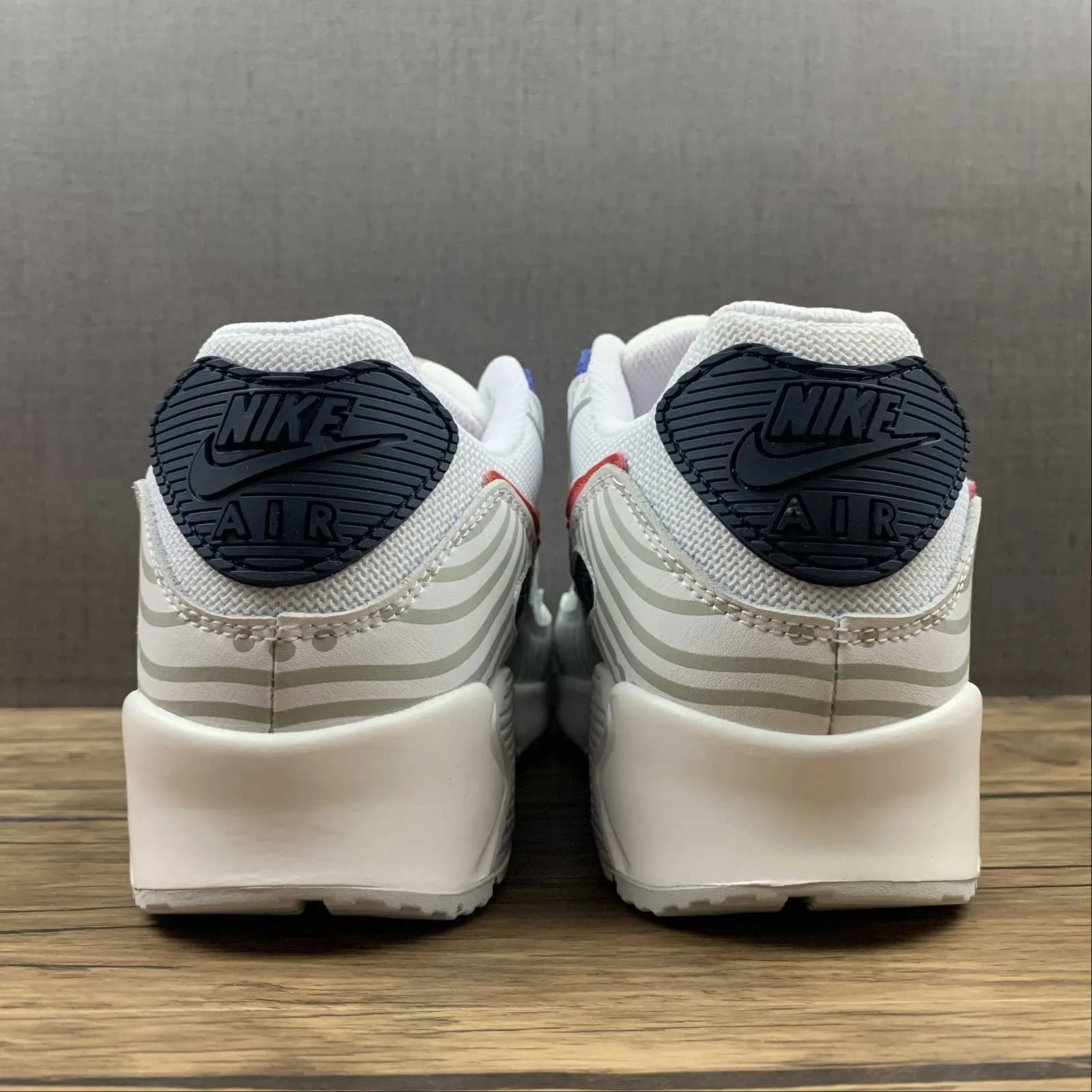 Fitness Tracker Compatibility Winter - running Air Max 90 Euro Tour 2020 White Midnight Navy Bright Blue University Red CW7574-100