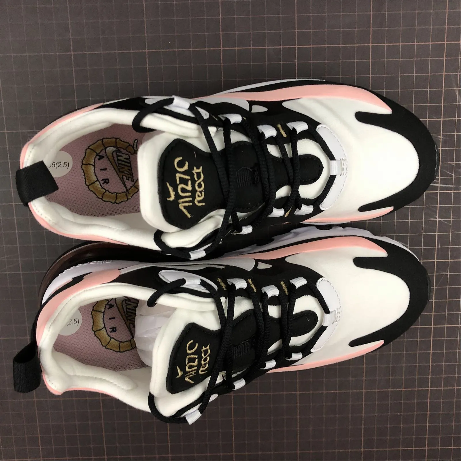 Air Max 270 React Black White Bleached Coral Metallic Gold AT6174-005 arch - support shoe details