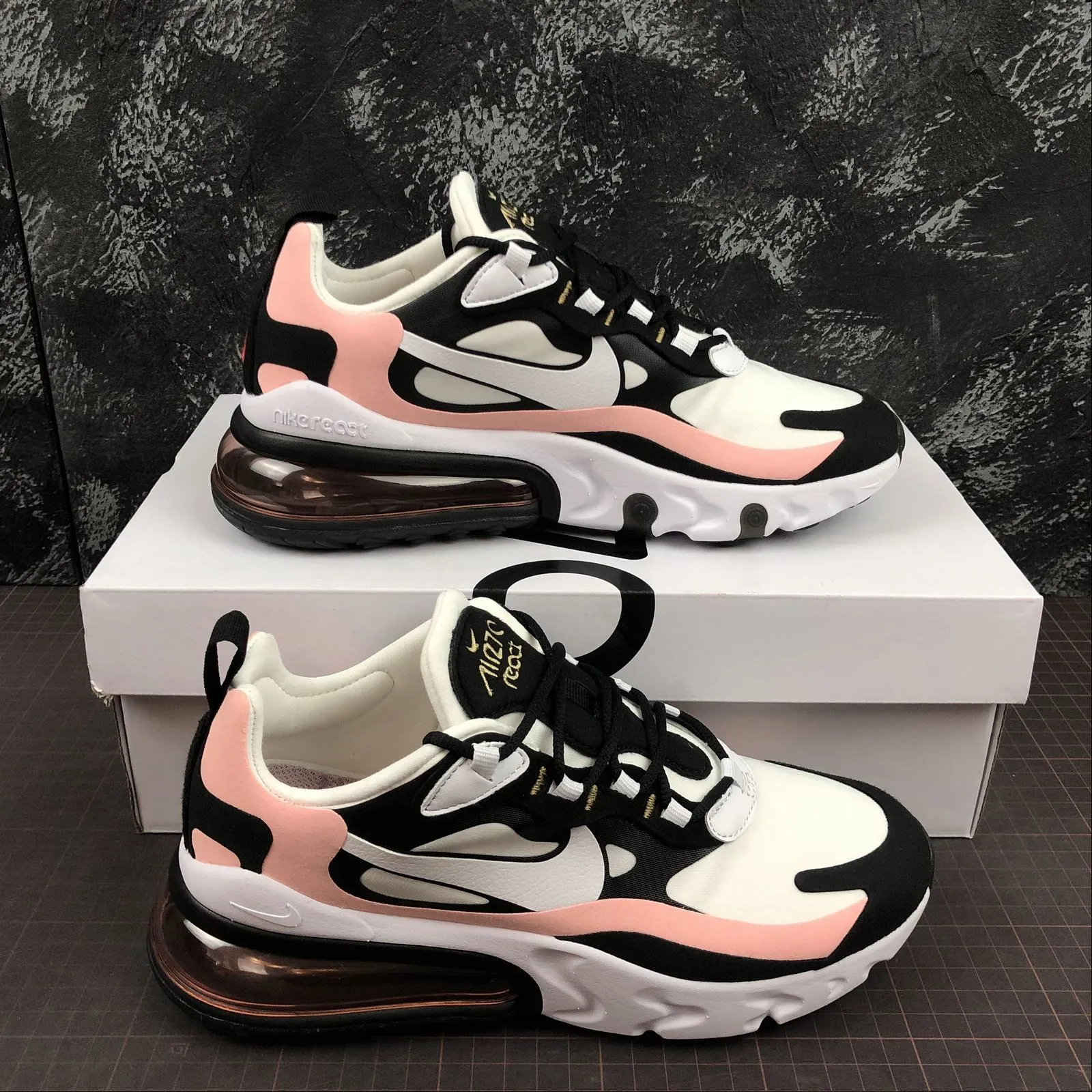 Air Max 270 React Black White Bleached Coral Metallic Gold AT6174-005 step aerobics shoes Traction