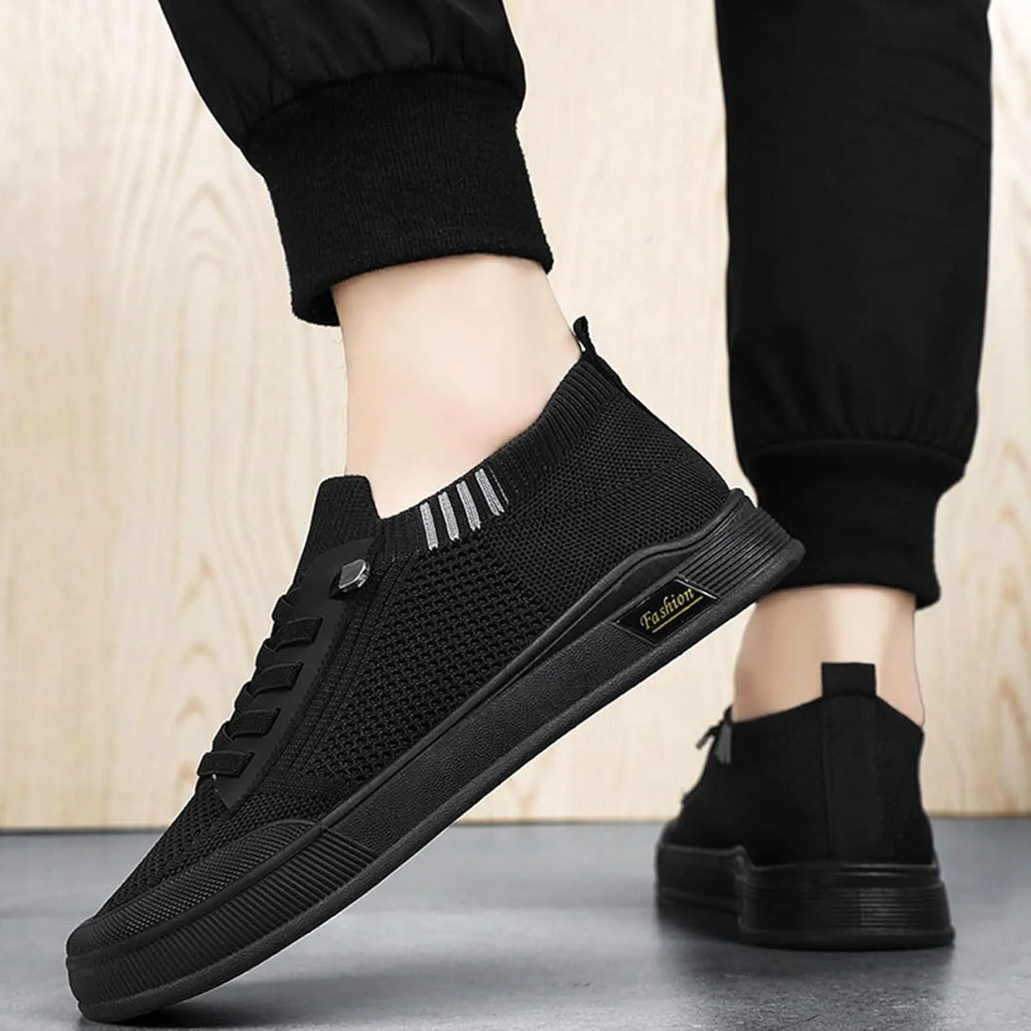 Arch Support Walking Shoes for Men Comfortable Lightweight Casual Walking Shoe Convenient Elderly Slip On Shoes