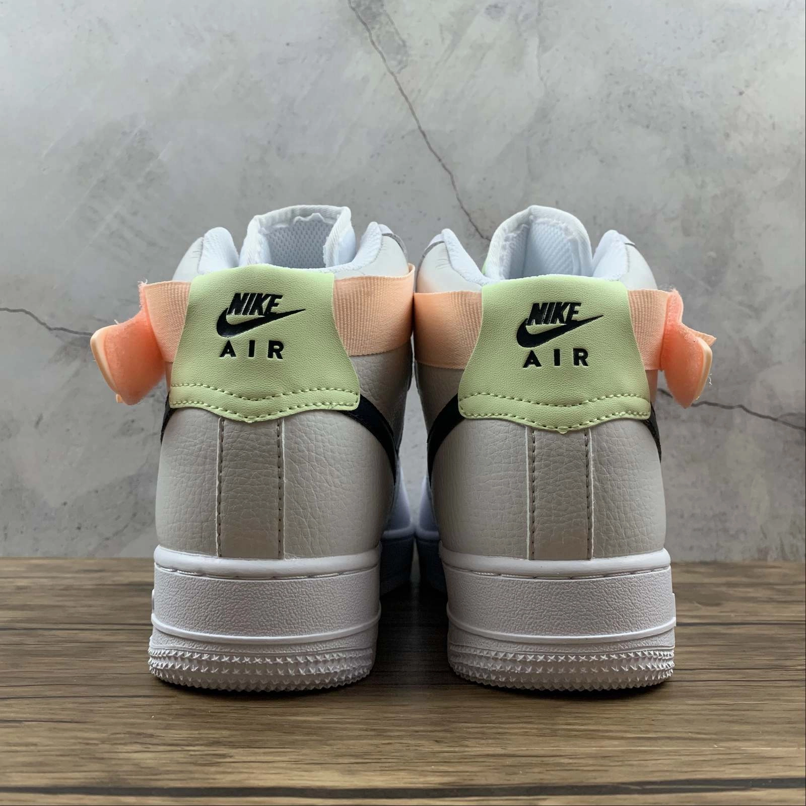 Soft Leather Balanced Walk Air Force 1 High White Midnight Navy 334031-117