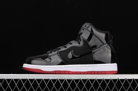 Dunk High Premium SB Black Red AJ7730-001 Foot Support